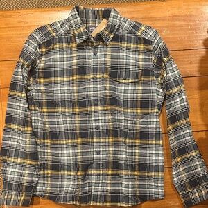 Patagonia Men's flannel shirt